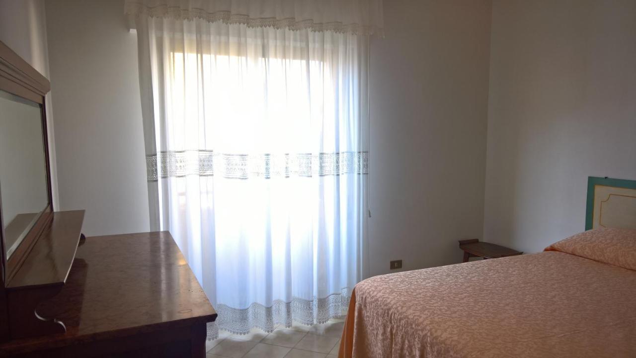 Suite Fronte Spiaggia - 50M Dalla Spiaggia トラーパニ エクステリア 写真